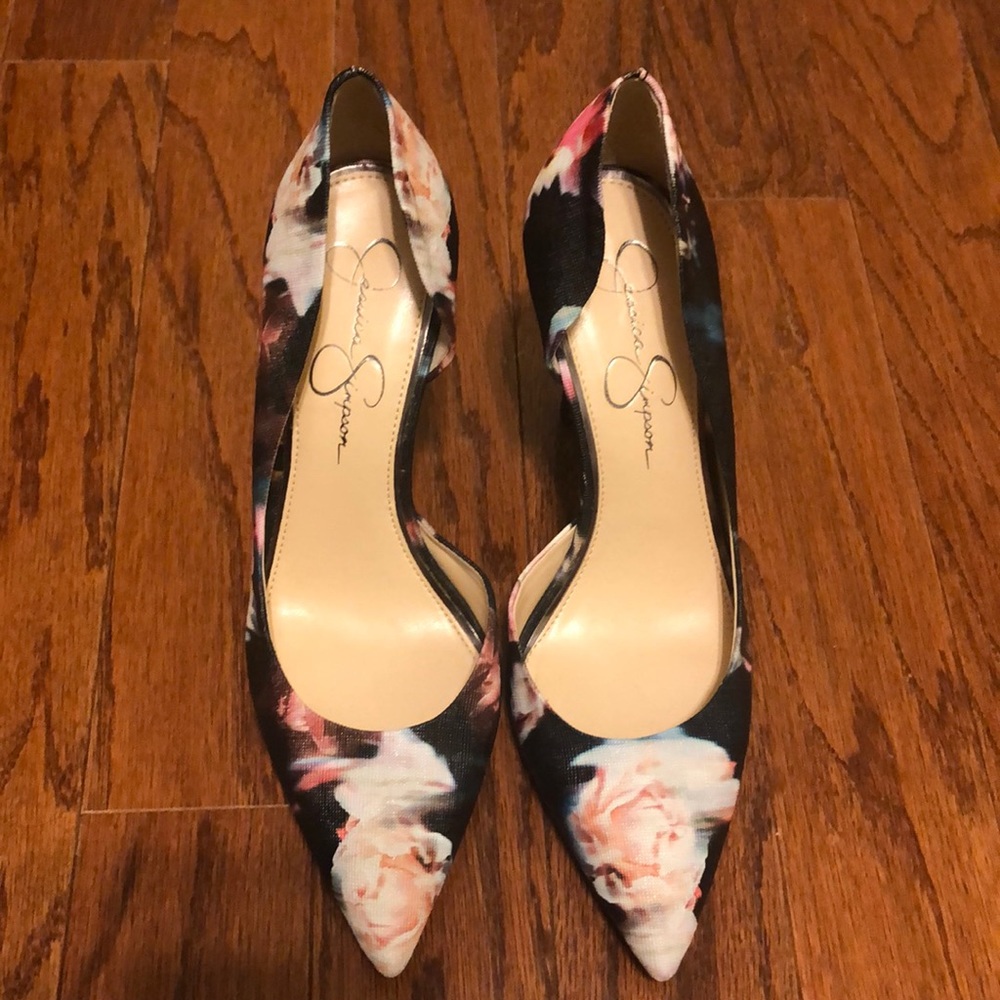 Jessica Simpson Claudette in Floral Print